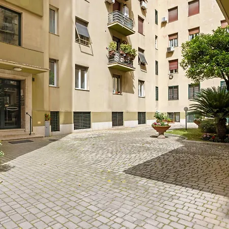 Appio Grand - S. Giovanni * רומא